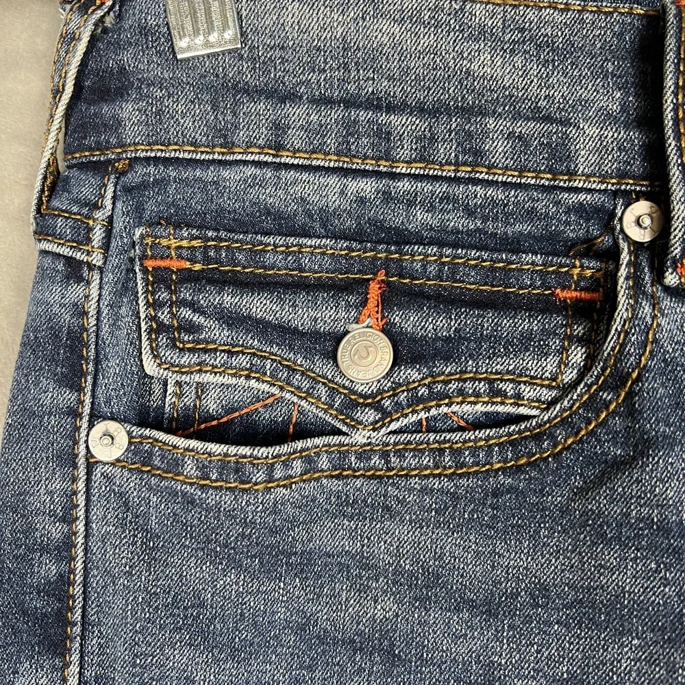 TRUE RELIGION Ricky Relaxed Straight Snap Flap Jean Mens 30/34 (READ) 700644 NWT